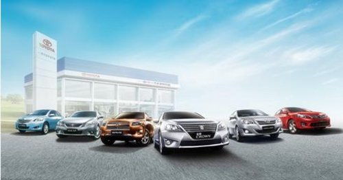 襄陽(yáng)天和豐田市區(qū)夕陽(yáng)車(chē)展